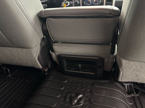 Used 2015 RAM 1500 Big Horn AWD/4WD image 16