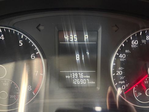 Used 2015 Volkswagen Passat 1.8T Wolfsburg Edition image 12