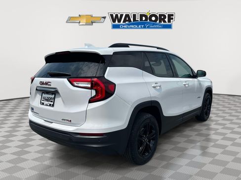 Used 2022 GMC Terrain AT4 w/ Infotainment Package II AWD/4WD image 6