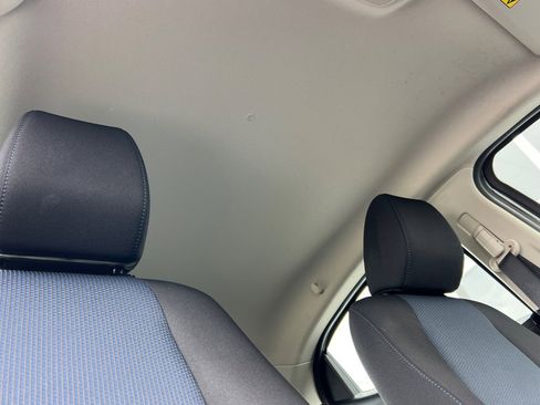 Certified 2020 Toyota Yaris LE image 17