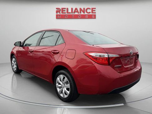 Used 2015 Toyota Corolla LE image 4
