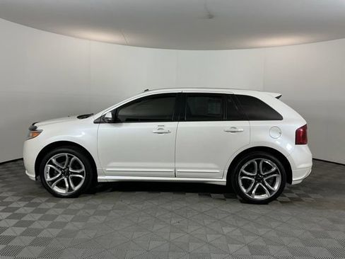 Used 2012 Ford Edge Sport w/ Driver Entry Pkg AWD/4WD image 8