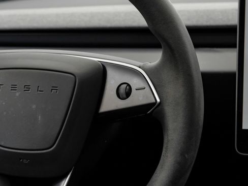 Used 2024 Tesla Model 3 Standard Range RWD image 19