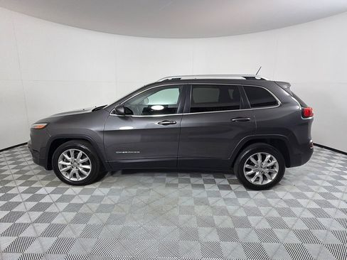 Used 2015 Jeep Cherokee Limited w/ Luxury Group FWD image 8