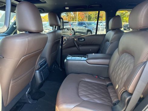 Used 2024 Nissan Armada Platinum w/ Captain's Chairs Package image 13