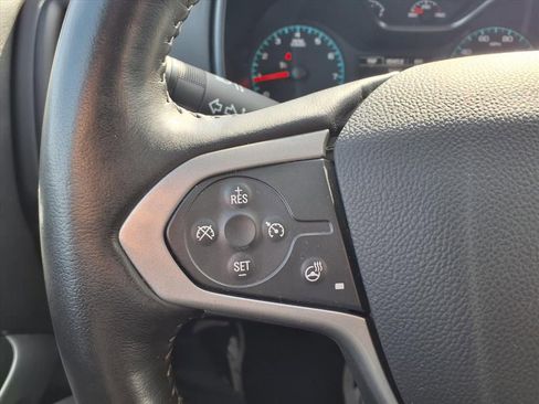 Used 2021 Chevrolet Colorado LT w/ LT Convenience Package image 9