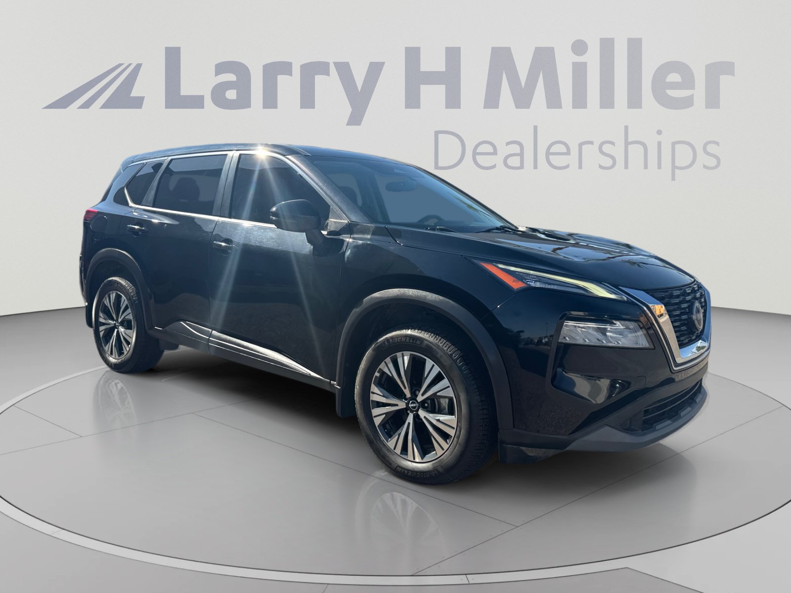 Used 2022 Nissan Rogue SV AWD/4WD image 7