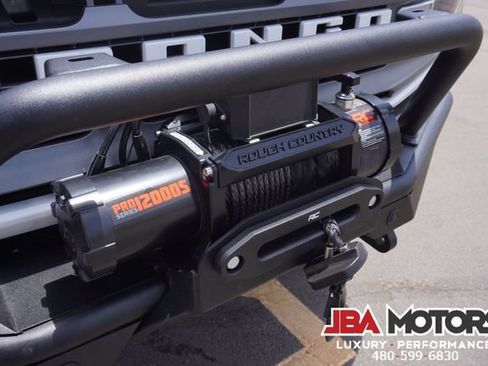 Used 2023 Ford Bronco Big Bend w/ Sasquatch Package AWD/4WD image 18