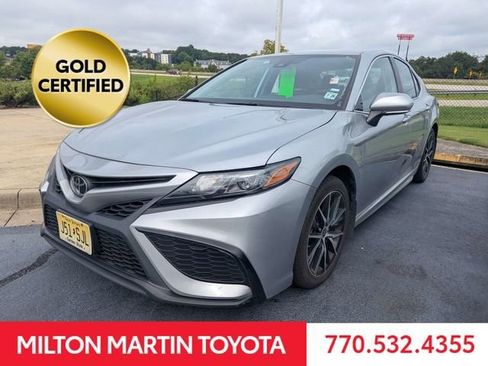 Used 2023 Toyota Camry SE AWD/4WD image 5