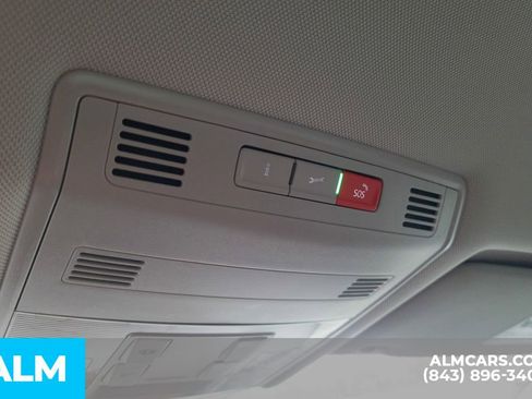 Used 2024 Volkswagen Jetta SE FWD image 34