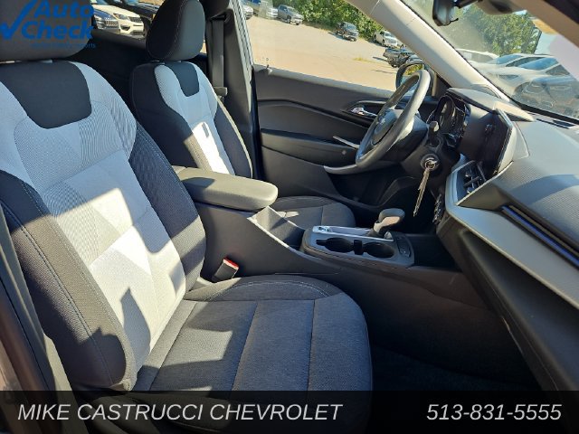 Used 2024 Chevrolet Trax LS FWD image 28