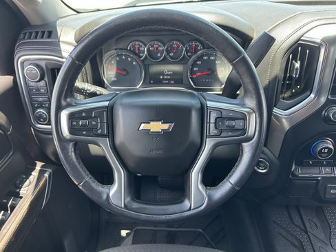 Certified 2021 Chevrolet Silverado 1500 LT AWD/4WD image 22