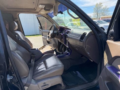 Used 1999 Toyota 4Runner Limited image 15