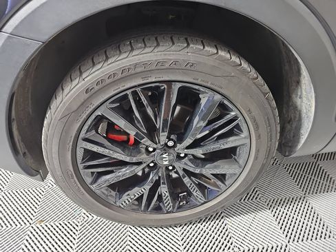 Used 2021 Kia Telluride SX w/ Towing Package FWD image 10