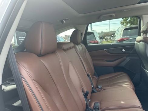 Used 2023 Acura MDX SH-AWD w/ Advance Package image 25