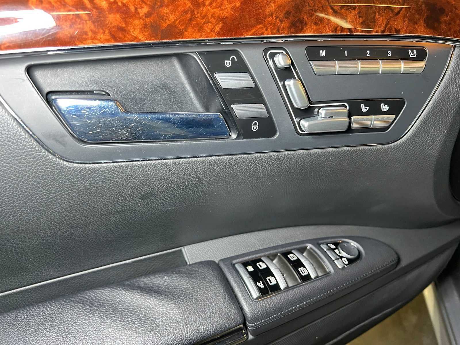 Used 2013 Mercedes-Benz S 550 image 22