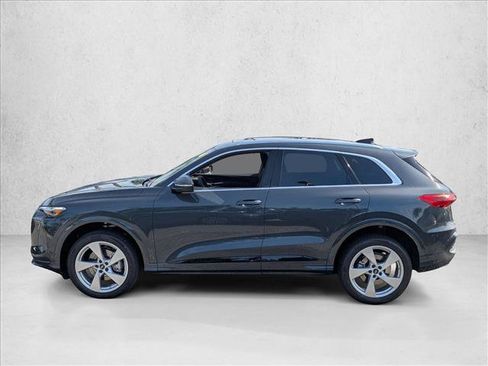 Used 2025 Audi Q5 Premium Plus AWD/4WD image 8