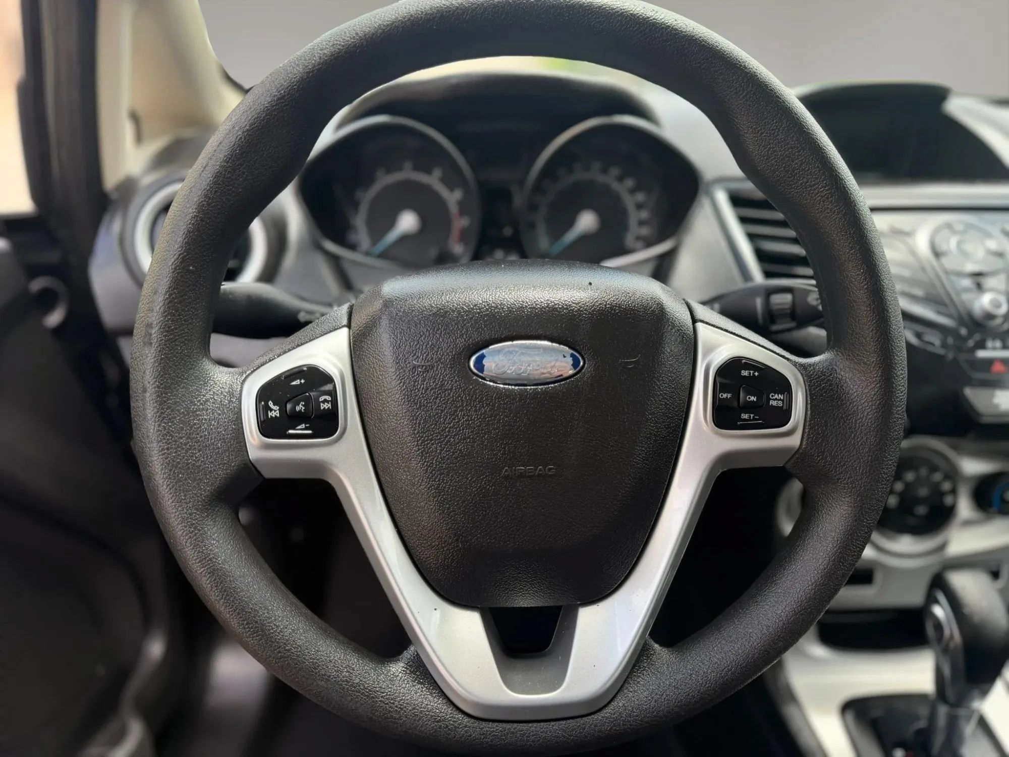 Used 2018 Ford Fiesta SE FWD image 15