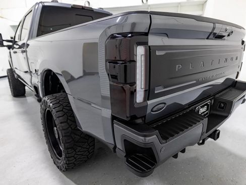Used 2024 Ford F250 Platinum AWD/4WD image 18