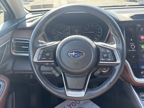 Certified 2022 Subaru Outback Touring AWD/4WD image 10