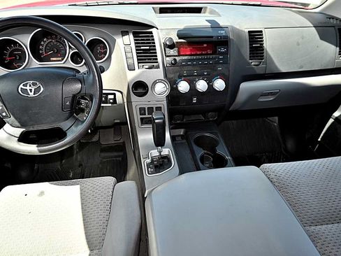 Used 2011 Toyota Tundra 2WD CrewMax w/ SR5 Pkg image 15