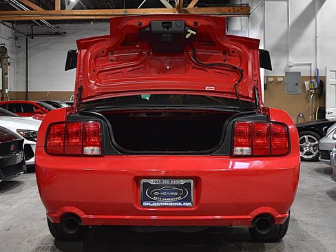 Used 2009 Ford Mustang GT Premium RWD image 34