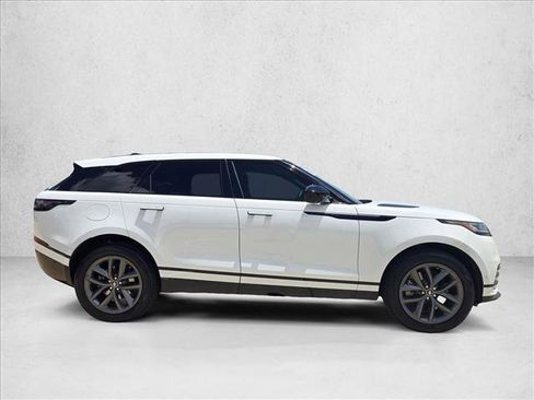Used 2026 Land Rover Range Rover Velar Dynamic SE AWD/4WD image 4