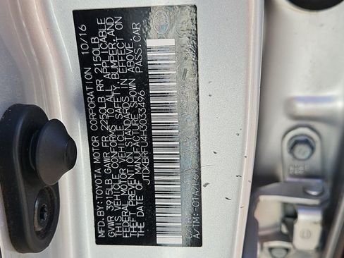 Used 2017 Toyota Prius Two w/ Carpet Mat Package FWD image 30