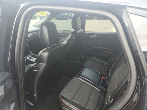 Certified 2023 Ford Escape ST-Line Select w/ Tech Pack #2 image 18