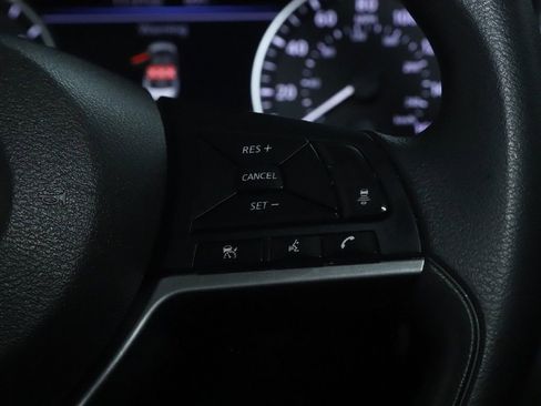 Certified 2025 Nissan Sentra SV FWD image 25