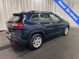 Used 2016 Jeep Cherokee Sport image 3