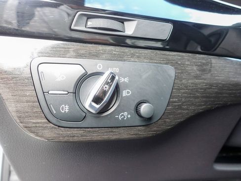 Used 2017 Audi Q7 2.0T Premium Plus image 16