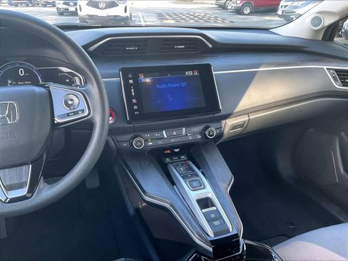 Used 2018 Honda Clarity Plug-In Hybrid image 8