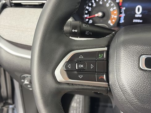Used 2023 Jeep Compass Latitude AWD/4WD image 27