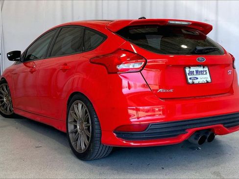 Used 2015 Ford Focus ST image 5