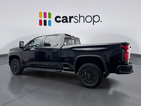 Used 2022 Chevrolet Silverado 2500 LTZ w/ LTZ Plus Package AWD/4WD image 3