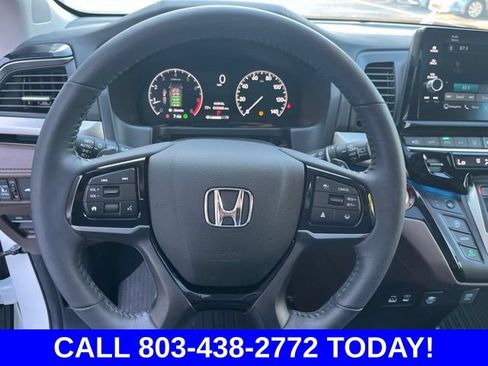 Used 2026 Honda Odyssey Touring image 20