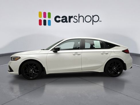 Used 2024 Honda Civic Sport image 2