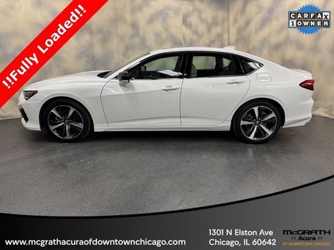 Certified 2025 Acura TLX w/ Technology Package image 3