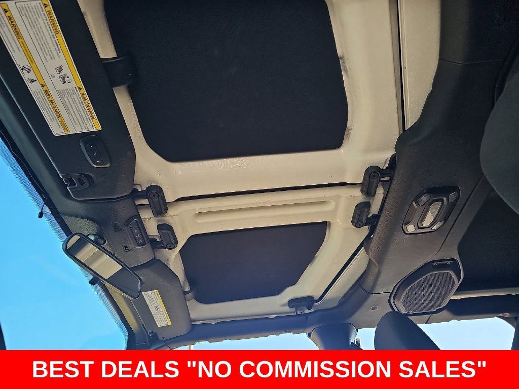 Used 2022 Jeep Gladiator Sport AWD/4WD image 29