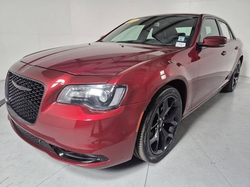 Used 2021 Chrysler 300 S RWD image 1