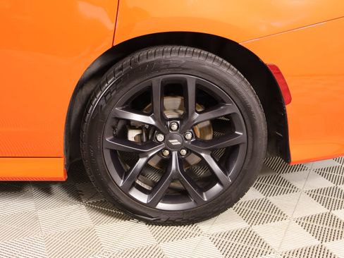 Used 2021 Dodge Charger R/T w/ Driver Convenience Group RWD image 17