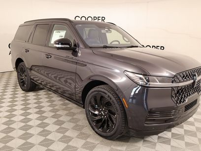 New 2025 Lincoln Navigator Reserve w/ Jet Appearance Package