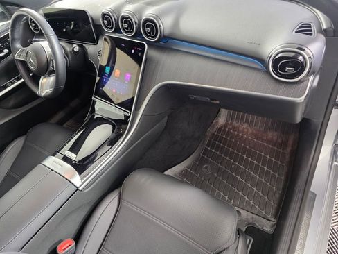 Used 2025 Mercedes-Benz C 300 Sedan image 29