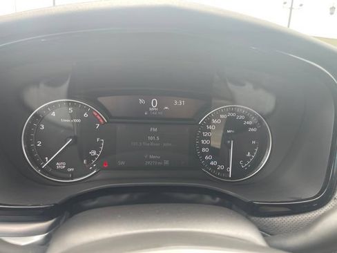Used 2024 Cadillac XT5 Luxury AWD/4WD image 22