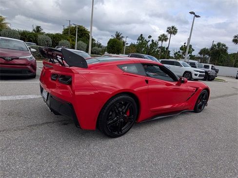 Used 2017 Chevrolet Corvette Stingray Coupe w/ Carbon Flash Badge Package image 7