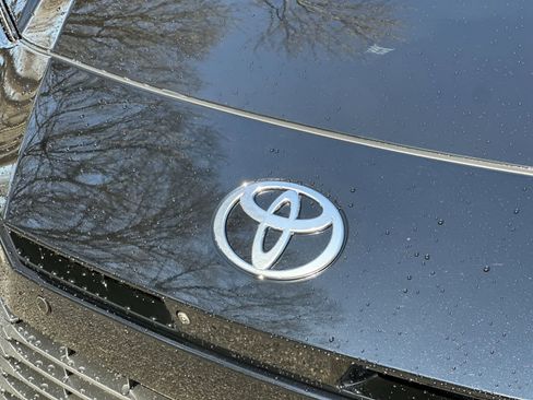 New 2026 Toyota Camry XLE image 10