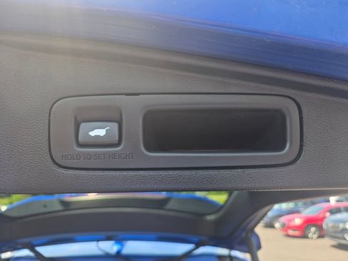 Certified 2022 Honda CR-V Touring image 18