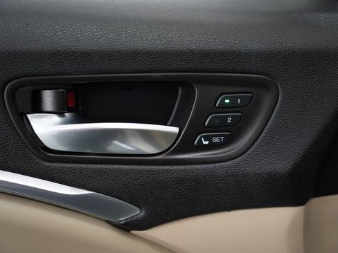 Used 2017 Acura MDX SH-AWD w/ Advance Package image 57