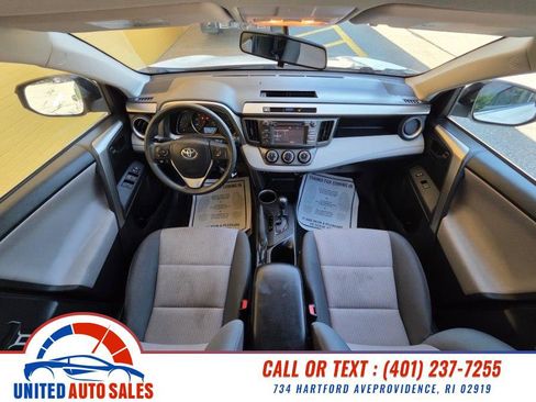 Used 2014 Toyota RAV4 LE AWD/4WD image 15